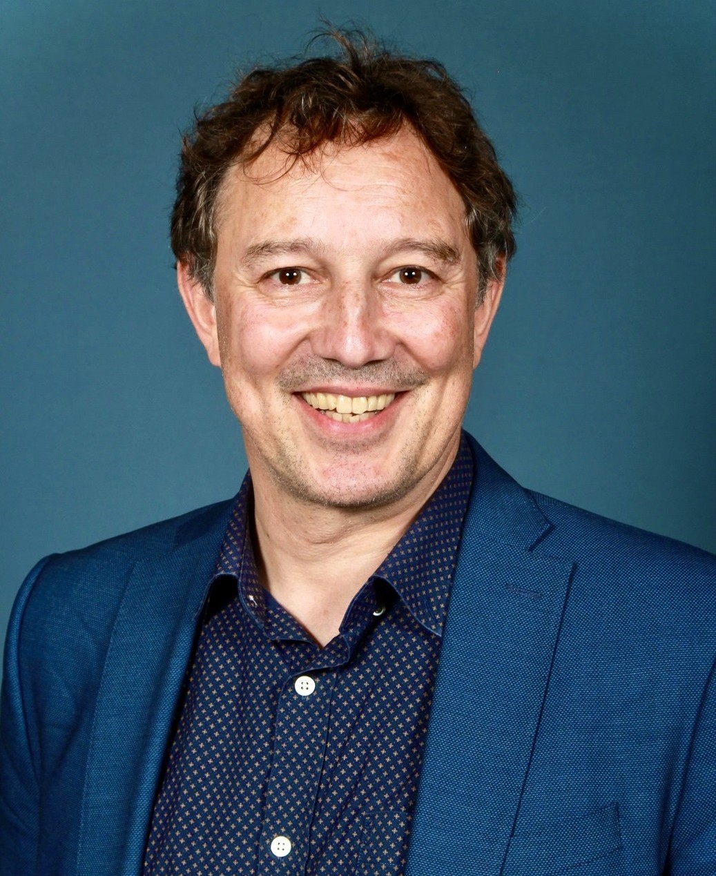 Dr. Steffen Helmling